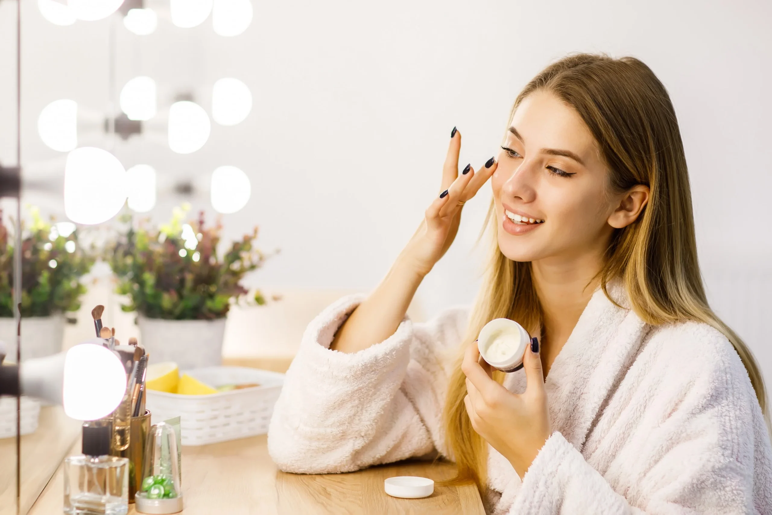 مراقبت از پوست در تابستان؛ چگونه از آفتاب‌سوختگی و لک جلوگیری کنیم؟