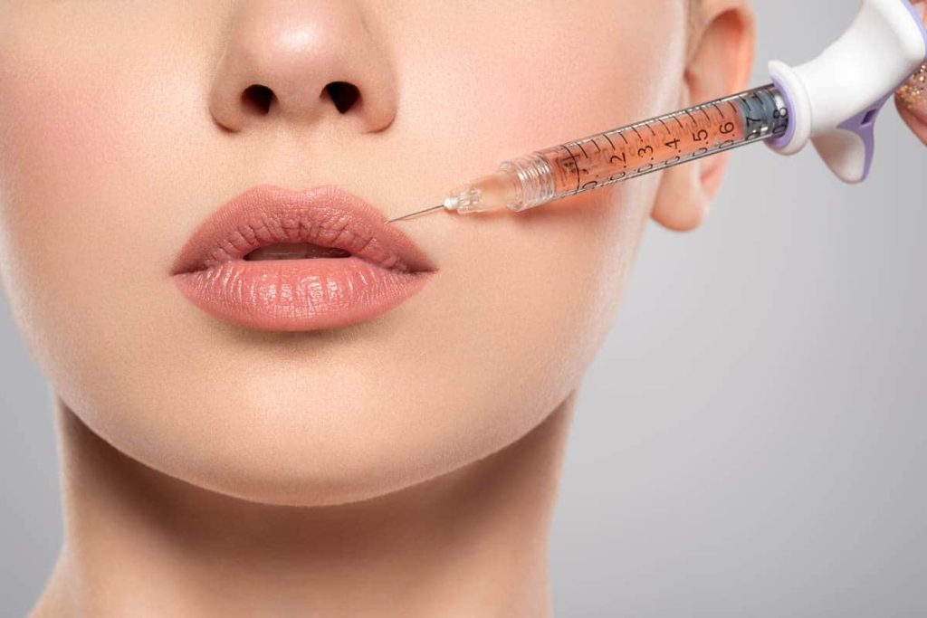 تفاوت فیلر و بوتاکس چیست؟ بهترین روش جوانسازی پوست